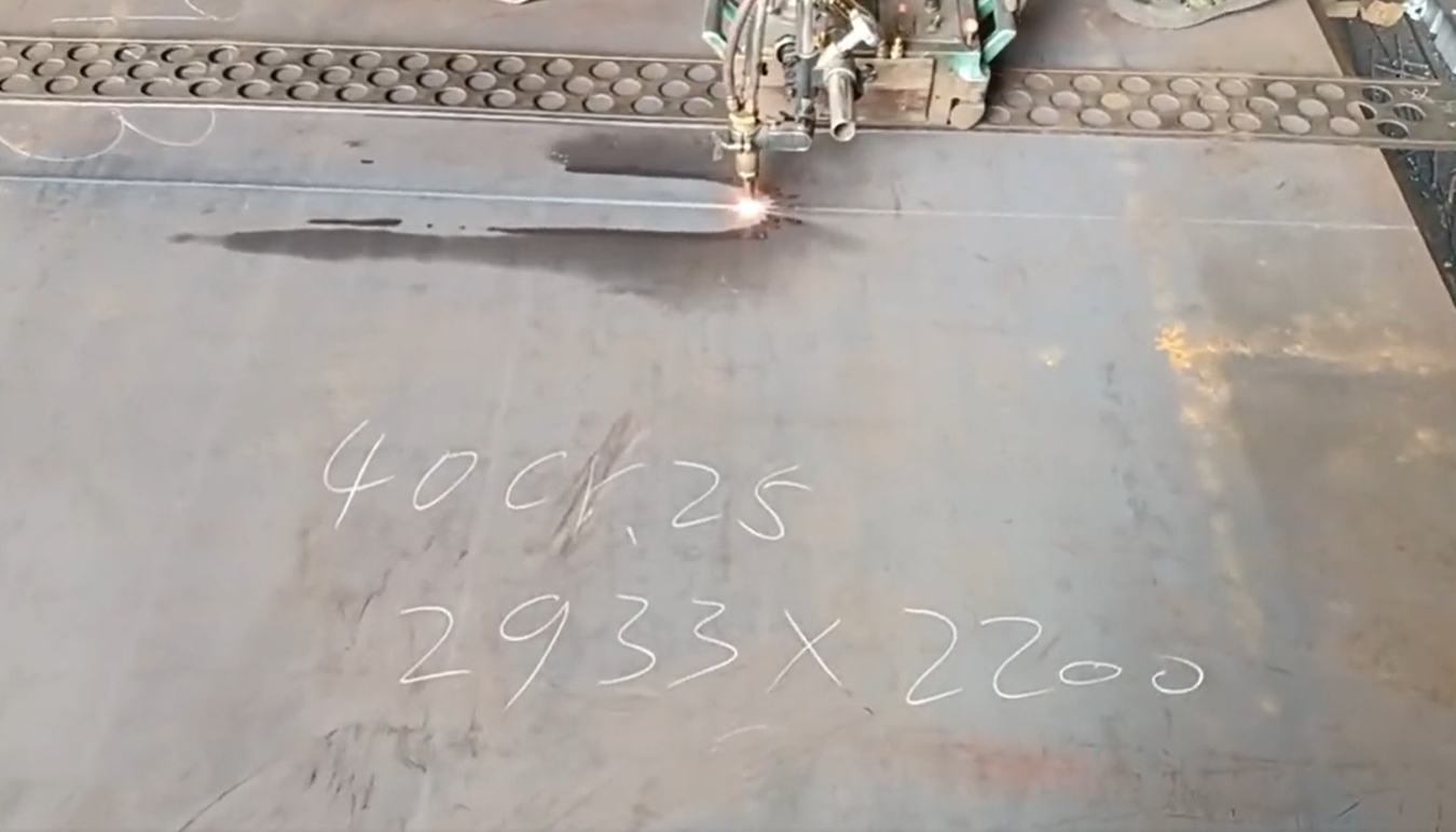 40Cr.png